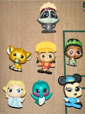 Disney Doorables Kids Toy Figures Assortment - Mixed Colors